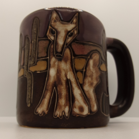 Howling Coyote Mara Mexico Signed Lg Stoneware Mug Southwestern Desert Cactus - Picture 1 of 7